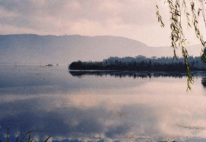 一、桂林罗山湖水上乐园之清凉一夏，桂林罗山湖水上乐园门票2人仅需元十几个水上游览项目一票通玩。