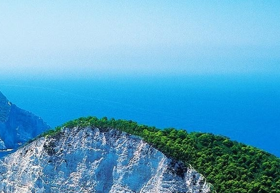 刘亦菲现场生活图曝光，但已回到美国生活，她是否一直生活在国外？