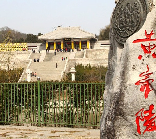 轻松掌握生活技能：学习叠衣服教案