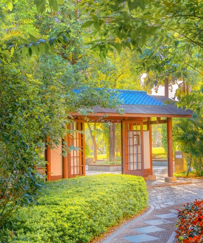 奇迹暖暖春山涂红红