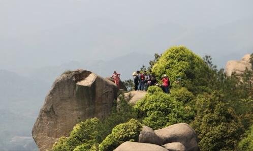 一白化病是什么遗传