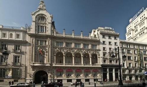 一黄冈科技学院